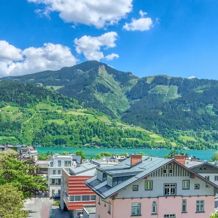 Mozart 2 - By Alpen Zell am See